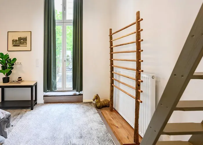 Cozy Lofts Next To Berliner Apartment