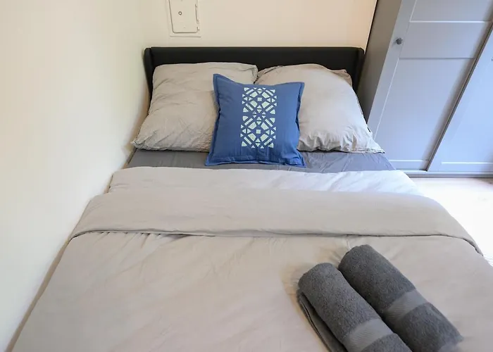 Cozy Lofts Next To Berliner Apartment