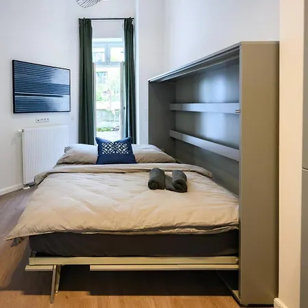 Cozy Lofts Next To Berliner Lägenhet